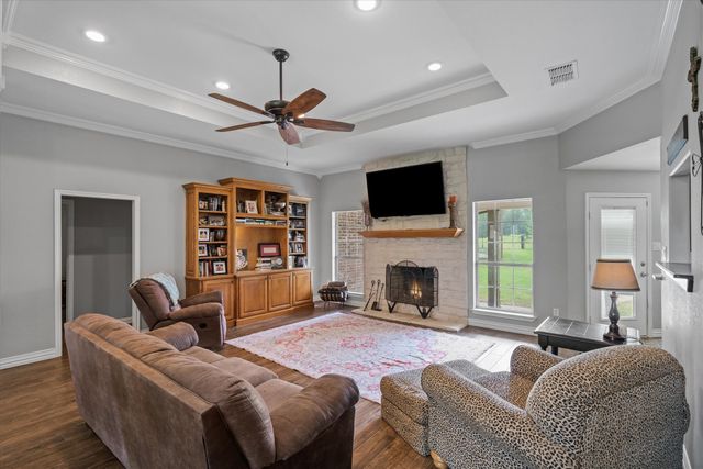 169 VZ County Road 1503, Van, TX 75790