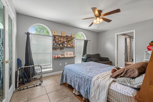 169 VZ County Road 1503, Van, TX 75790