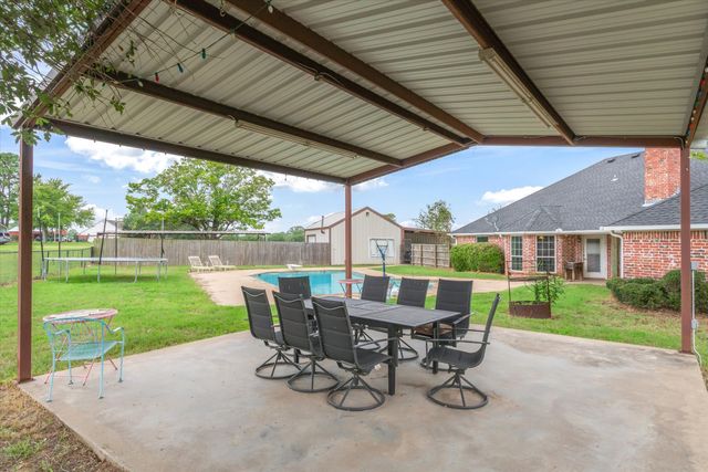169 VZ County Road 1503, Van, TX 75790