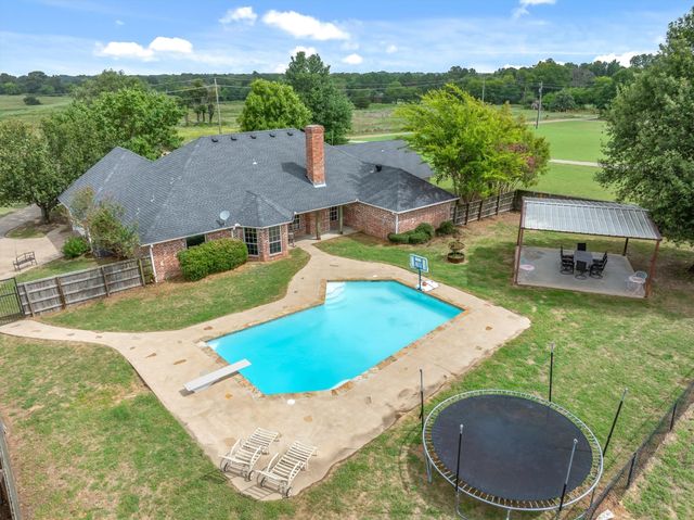 169 VZ County Road 1503, Van, TX 75790