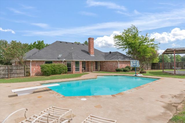 169 VZ County Road 1503, Van, TX 75790