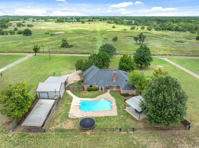 169 VZ County Road 1503, Van, TX 75790