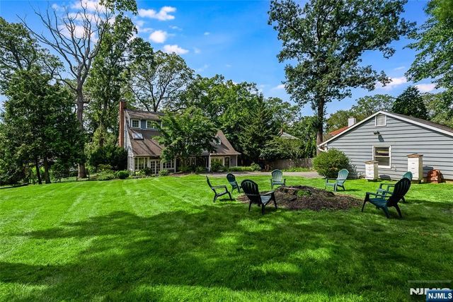 51 Afterglow Avenue, Verona, NJ 07044