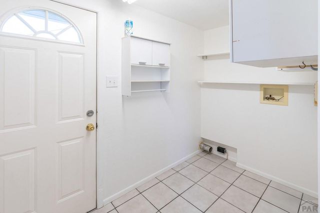 1523 Jerry Murphy Rd, Pueblo, CO 81001