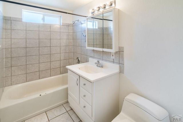 1523 Jerry Murphy Rd, Pueblo, CO 81001