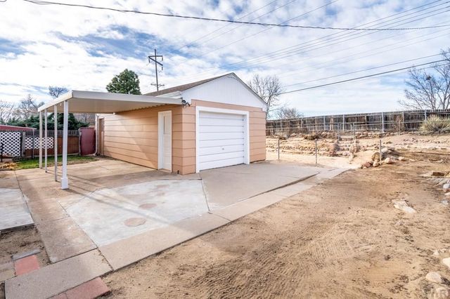 1523 Jerry Murphy Rd, Pueblo, CO 81001