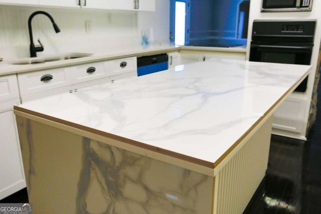 708 Miles Road, Baxley, GA 31513