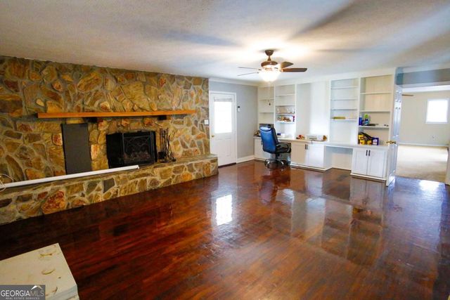 708 Miles Road, Baxley, GA 31513