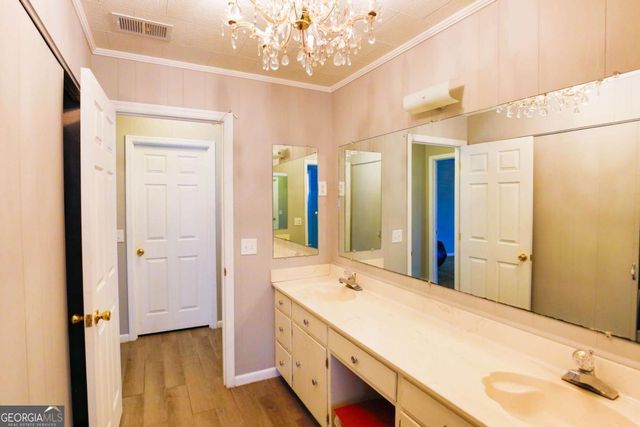 708 Miles Road, Baxley, GA 31513