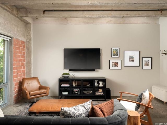 1115 S Alamo St Unit 2304, San Antonio, TX 78210