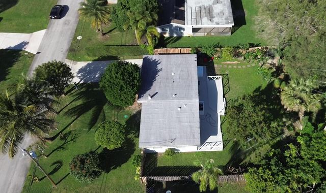 6934 Tradewind Way, Lake Worth, FL 33462