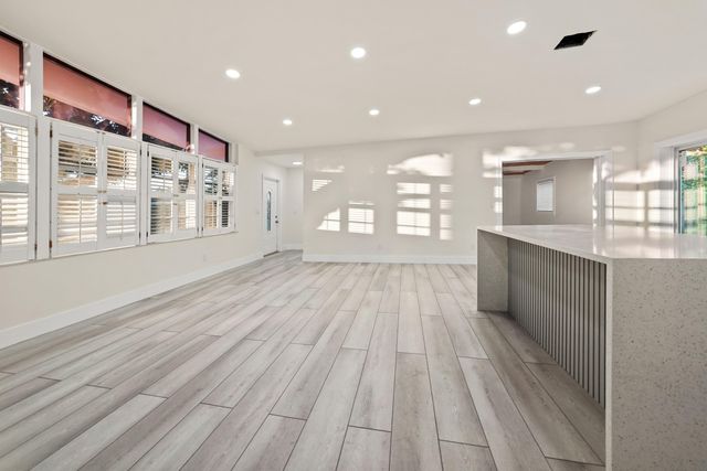 6934 Tradewind Way, Lake Worth, FL 33462