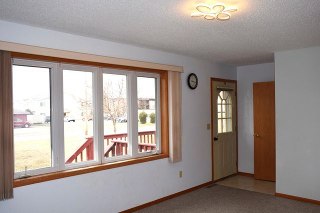 311 26th Street NW, Bemidji, MN 56601
