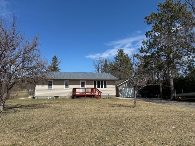 311 26th Street NW, Bemidji, MN 56601