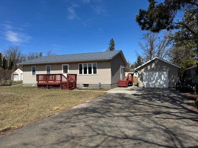 311 26th Street NW, Bemidji, MN 56601