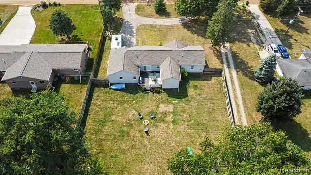 249 S Coats Road, Oxford, MI 48371