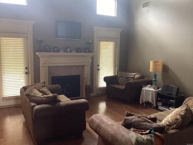 6013 Peacefield Cove, Benton, AR 72019