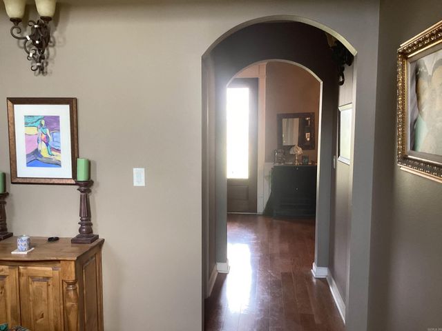 6013 Peacefield Cove, Benton, AR 72019