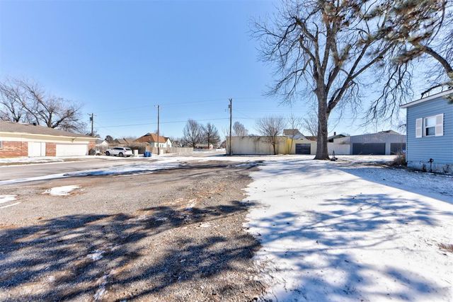 316 N Choctaw Avenue, El Reno, OK 73036