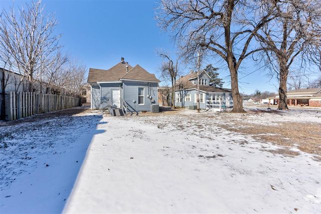 316 N Choctaw Avenue, El Reno, OK 73036