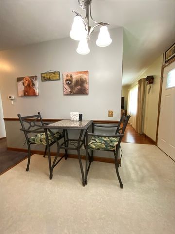 240 Hamburg Road, Hempfield Twp, PA 16125