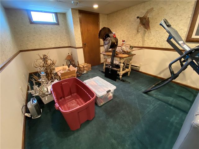 240 Hamburg Road, Hempfield Twp, PA 16125