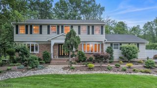 20 Breton Dr, Montville Twp., NJ 07058