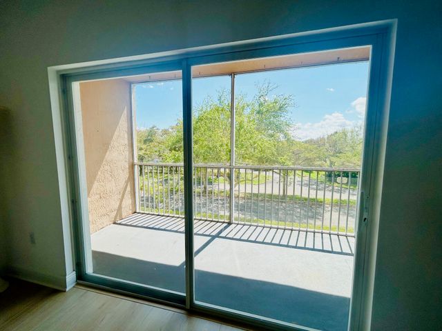 4723 Lucerne Lakes Boulevard E 634, Lake Worth, FL 33467