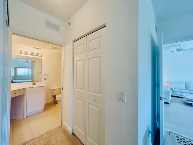 4723 Lucerne Lakes Boulevard E 634, Lake Worth, FL 33467