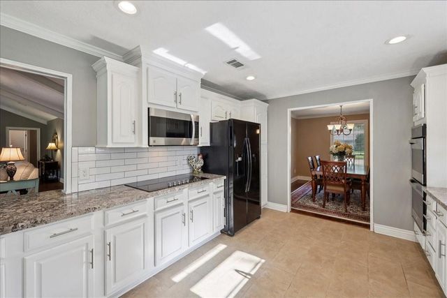 5925 Longwood Street, Beaumont, TX 77707