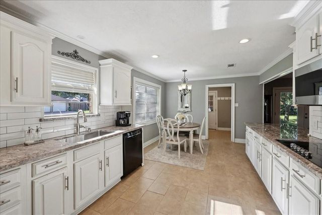 5925 Longwood Street, Beaumont, TX 77707