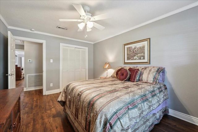 5925 Longwood Street, Beaumont, TX 77707