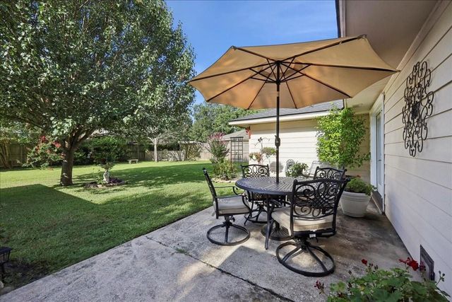 5925 Longwood Street, Beaumont, TX 77707