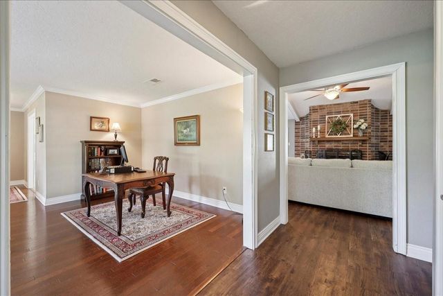 5925 Longwood Street, Beaumont, TX 77707