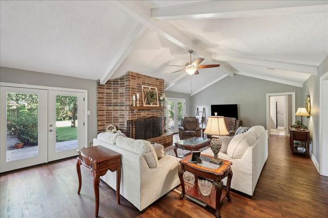 5925 Longwood Street, Beaumont, TX 77707