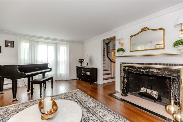 7 White Birch Road, Cranston, RI 02920