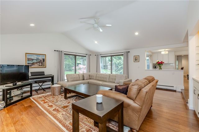 7 White Birch Road, Cranston, RI 02920