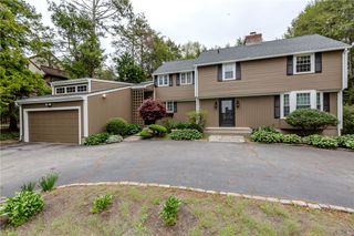 7 White Birch Road, Cranston, RI 02920