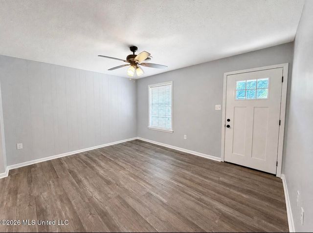 1016 Tanglewood Drive, Clinton, MS 39056