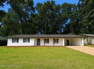 1016 Tanglewood Drive, Clinton, MS 39056