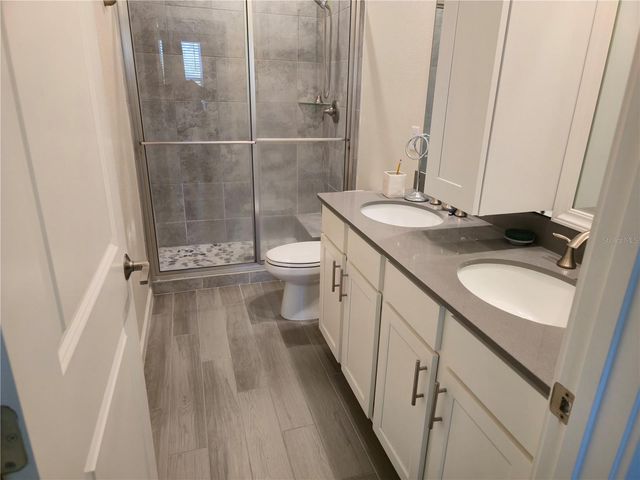 9067 MENEWA COURT, Orlando, FL 32825