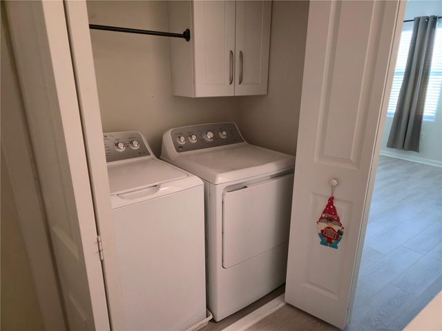 9067 MENEWA COURT, Orlando, FL 32825