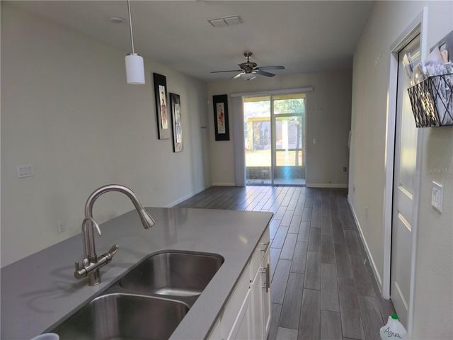 9067 MENEWA COURT, Orlando, FL 32825