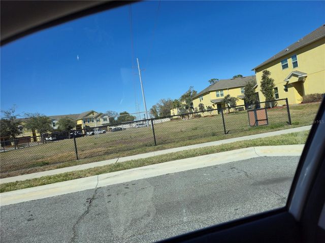 9067 MENEWA COURT, Orlando, FL 32825