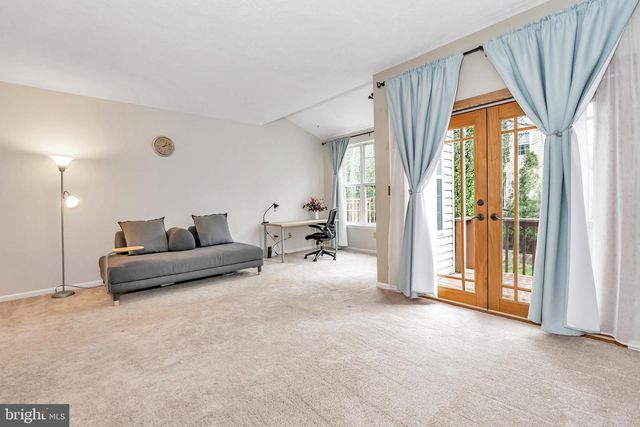 465 WOODSTOCK LN, Wilmington, DE 19808