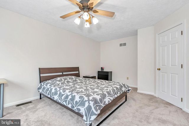 465 WOODSTOCK LN, Wilmington, DE 19808