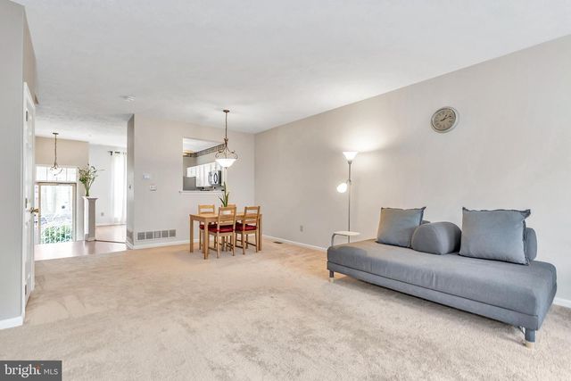 465 WOODSTOCK LN, Wilmington, DE 19808