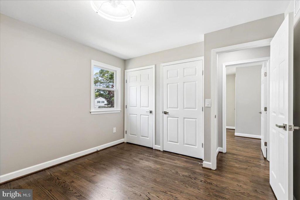 Image 18 of property listing at 456 RUTH RD, Arnold, MD 21012