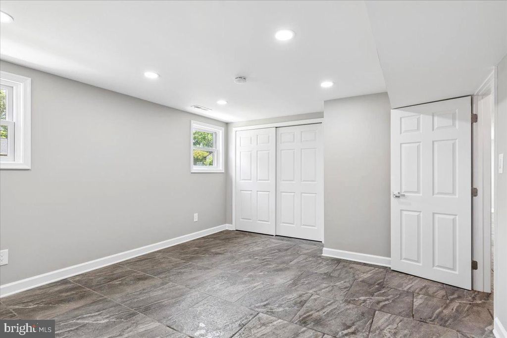Image 25 of property listing at 456 RUTH RD, Arnold, MD 21012