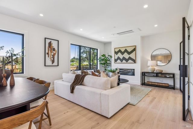 308 Marin Ave, Mill Valley, CA 94941